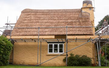 Crew Upper thatch roofing costs