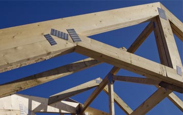 Crew Upper roof trusses for new builds and additions